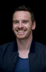 Michael Fassbender - X- Men: Days of Future Past press conference portraits by Magnus Sundholm (New York, May 9, 2014) - 25xHQ 0ZkbKfll