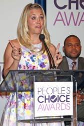 Kaley Cuoco - People's Choice Awards Nomination Announcements in Beverly Hills - November 15, 2012 - 146xHQ 1TqAVbze