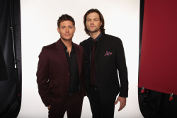 Jensen Ackles & Jared Padalecki - 39th Annual People's Choice Awards Portraits by Christopher Polk (Los Angeles, January 9, 2013) - 3xHQ 3fBdAdrq