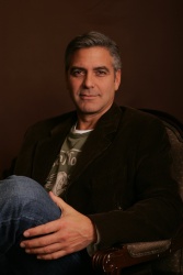 George Clooney - Todd Plitt Photoshoot (December 2, 2006) - 16xHQ 8ZZJIigQ