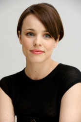 Rachel McAdams - Married Life press conference portraits by Vera Anderson (Hollywood, March 3, 2008) - 5xHQ 8nAplii2