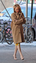 Kate Hudson - Out for lunch in NYC - February 18, 2015 (17xHQ) C8jlgqkQ