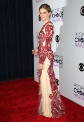 Stana Katic - 40th People's Choice Awards held at Nokia Theatre L.A. Live in Los Angeles (January 8, 2014) - 84xHQ C9MwgOw5