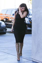 Kylie Jenner - Headed to Maxfield in West Hollywood - February 24, 2015 (9xHQ) D0CB5z74