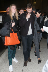 Jamie Dornan - Spotted at at LAX Airport with his wife, Amelia Warner - January 13, 2015 - 69xHQ EffQCEhU