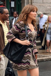 Jennifer Lopez - On the set of The Back-Up Plan in NYC (16.07.2009) - 120xHQ G6sKusLY