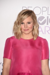 Kristen Bell - The 41st Annual People's Choice Awards in LA - January 7, 2015 - 262xHQ HXeoA9Fh