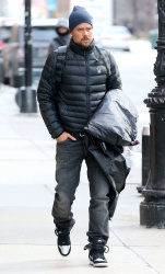 Josh Duhamel - Josh Duhamel - is spotted out and about in New York City, New York - February 24, 2015 - 26xHQ KuFTlRhC