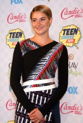 Shailene Woodley - 2014 Teen Choice Awards, Los Angeles August 10, 2014 - 363xHQ LmlN45Y8