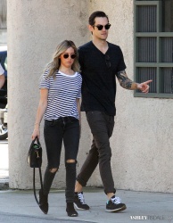 Ashley Tisdale - Out for breakfast with Chris in Studio City - February 14, 2015 (24xHQ) Mg86EXbG