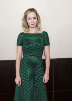 Эмили Блант (Emily Blunt) Press Conference for The Girl On the Train at the Mandarin Oriental Hotel, 25.09.2016 (26xHQ) N7U1HQyM