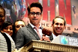 Robert Downey Jr. - Rings The NYSE Opening Bell In Celebration Of "Iron Man 3" 2013 - 24xHQ NAnW9z0B