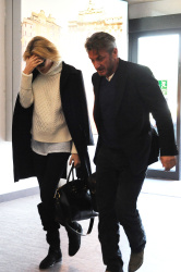 Sean Penn and Charlize Theron - depart from Rome after a Valentine's Day weekend - February 15, 2015 (37xHQ) Org1Cbns