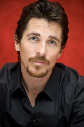 Christian Bale - Public Enemies press conference portraits by Vera Anderson (Chicago, June 19, 2009) - 13xHQ PrGe5qvW