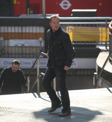 Kiefer Sutherland - 24 Live Another Day On Set - March 9, 2014 - 55xHQ QA2x4OwS
