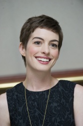 Anne Hathaway - The Dark Knight Rises press conference portraits by Magnus Sundholm (Beverly Hills, July 08, 2012) - 10xHQ UDsMyWW2