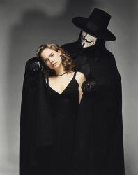 Natalie Portman - постеры и промо стиль к фильму "V for Vendetta («V» значит Вендетта)", 2006 (42xHQ) WxmloZXY