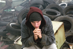 Eminem, Kim Basinger, Brittany Murphy - промо стиль и постеры к фильму "8 Mile (8 миля)", 2002 (51xHQ) Y3Tw8fFt