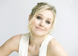 Kristen Bell - "When In Rome" press conference portraits by Armando Gallo (Beverly Hills, January 9, 2010) - 22xHQ ZPTgERuH