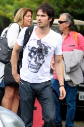 Ian Somerhalder - Goes for a helicopter ride in Brazil (May 31, 2012) - 5xHQ ZQQCq8S3