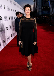 Bellamy Young - The 41st Annual People's Choice Awards in LA - January 7, 2015 - 61xHQ D4I5WxQW