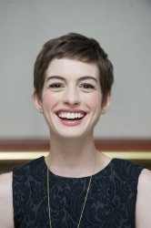 Anne Hathaway - The Dark Knight Rises press conference portraits by Magnus Sundholm (Beverly Hills, July 08, 2012) - 10xHQ ElZnFt6r