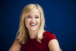 Reese Witherspoon - "Water for Elephants" press conference portraits by Armando Gallo (Los Angeles, April 2, 2011) - 17xHQ FrAz5cqM