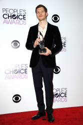 Joseph Morgan, Persia White - 40th People's Choice Awards held at Nokia Theatre L.A. Live in Los Angeles (January 8, 2014) - 114xHQ GF7oLzYG