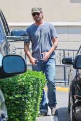 Josh Holloway - Stops by Gelson’s Market in West Hollywood, August 8, 2014 - 6xHQ Gpf2coXv