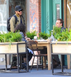 Jake Gyllenhaal & Jonah Hill & America Ferrera - Out And About In NYC 2013.04.30 - 37xHQ HXAsxj8X