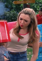 Peyton R. List in motion BUNK'D S0E18 "Love Is for the Birds"