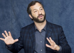 Judd Apatow - "Funny People" press conference portraits by Armando Gallo (Los Angeles, July 18, 2009) - 9xHQ Kcp8m6mz