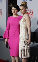 Jennifer Morrison - Jennifer Morrison & Ginnifer Goodwin - 38th People's Choice Awards held at Nokia Theatre in Los Angeles (January 11, 2012) - 244xHQ Ncy4NxRZ
