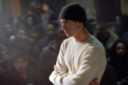 Brittany Murphy - Eminem, Kim Basinger, Brittany Murphy - промо стиль и постеры к фильму "8 Mile (8 миля)", 2002 (51xHQ) PmqcV9g0