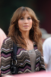Jennifer Lopez - On the set of The Back-Up Plan in NYC (16.07.2009) - 120xHQ TDeCG8Sv