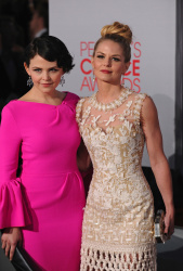 Jennifer Morrison - Jennifer Morrison & Ginnifer Goodwin - 38th People's Choice Awards held at Nokia Theatre in Los Angeles (January 11, 2012) - 244xHQ W7bPgptq