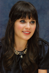 Zooey Deschanel - Yes Man press conference portraits by Vera Anderson (Beverly Hills, December 4, 2008) - 23xHQ XadC7awR