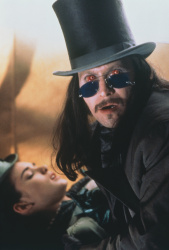 Monica Bellucci - Keanu Reeves, Gary Oldman, Winona Ryder, Monica Bellucci - постеры и промо стиль к фильму "Dracula (Дракула)", 1992 (27хHQ) XnTKezAE