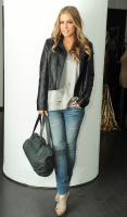 Кармен Электра (Carmen Electra) Jeans Photo Shoot at The Apartment Showroom in Los Angeles 2011 (9xHQ) YiFV8ihM