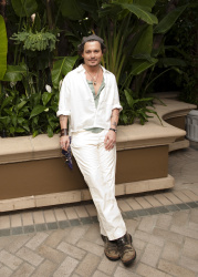 Johnny Depp - "The Rum Diary" press conference portraits by Armando Gallo (Hollywood, October 13, 2011) - 34xHQ YjJxbmJv